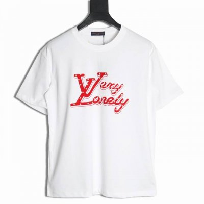 louis Vuitton 路易威登 Lv 珍珠标语 印花 短袖 面料采用 克纯棉面料保证舒适性同时透气冰爽的同时又不透底面料上身有型弹性不紧绷日常通勤运动统统