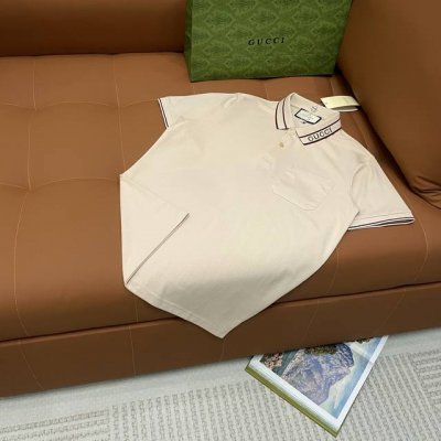 D］ 高版本polo系列 Gucci古驰 基础百搭polo衫系列 男女同款 260克纯棉珠地料子 这款高颜值polo衫女生穿上都好看 回头率满满 感觉直接拿捏住
