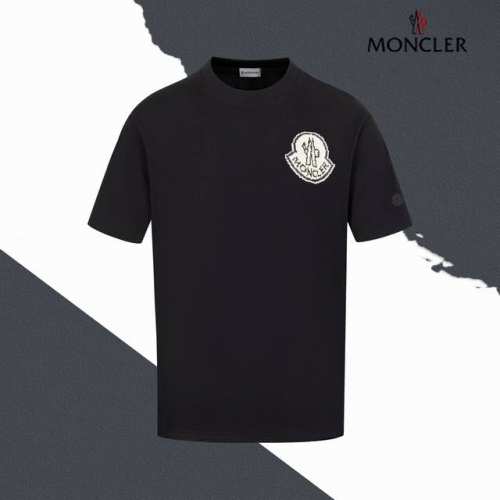 款号Sl moncler蒙口Logo马赛克大标印花圆领短袖 印花 官网买的样衣回来打的板 原色原版1:1 市场发这么低不发这个价格p没办法 情侣同款 全套包装