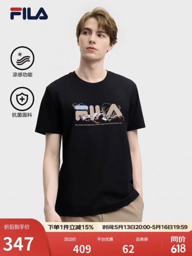 Fila 斐乐老鹰新款夏季新款宽松情侣款短袖T恤 款号 C153 颜色: 黑色 白色 细节版本一比一复刻 重磅专柜最新款 走一波 绝对私房牛货 原厂面料采用28