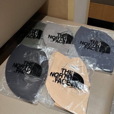 北面家最新品渔夫帽来了，代购版本， 客供材质具有较好的防水透气性，轻量化的设计轻若无感，快速凉感透气不闷热，可调节帽围适合不同头围，加宽帽檐修饰脸型显脸小， 线