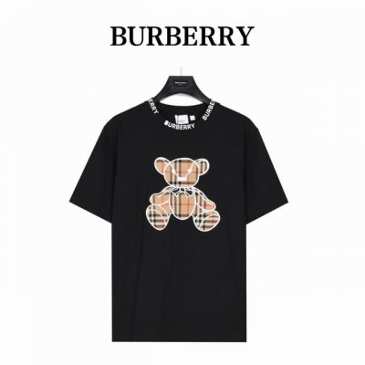 burberry 巴宝莉 泰迪熊格纹贴布刺绣短袖T恤 定织定染26支260G精梳棉面料，上身非常柔软舒适， 泰迪熊公仔格纹贴布田岛机刺绣，绣体饱满圆润，刺绣饱满