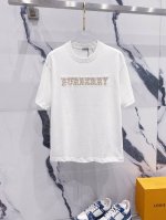 Burberry 巴宝莉 320克圆领短袖T恤 标志性排列品牌字母Logo刺绣标识 官方同步 1:1原版开模 时尚个性 百搭潮流 纯原品质 原版洗水面料 吊牌