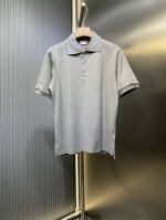 Saintlaurent 顶级复刻 标识刺绣polo衫 定制超绵珠地全棉奢华 透气干爽 舒适贴肤 以其独特的高级灰调 诠释着低调的奢华 胸前Ysl标识刺绣标志跃