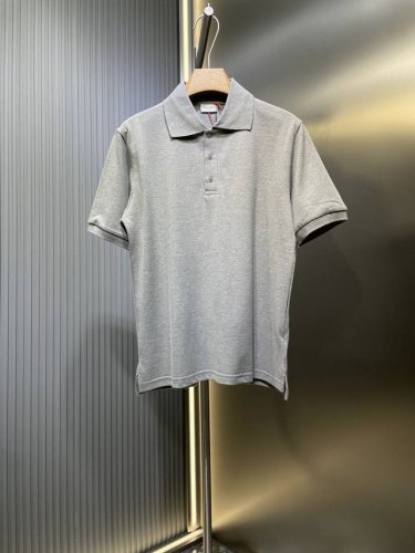 Saintlaurent 顶级复刻 标识刺绣polo衫 定制超绵珠地全棉奢华 透气干爽 舒适贴肤 以其独特的高级灰调 诠释着低调的奢华 胸前Ysl标识刺绣标志跃
