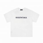 Balenciaga 巴黎世家 Ss24官网限定前后模糊字母印花短袖T恤 原版面料开发，官方专柜同款！ 螺纹定织定染无色差！采用通肩拉条工艺，百洗不变形！ 采用