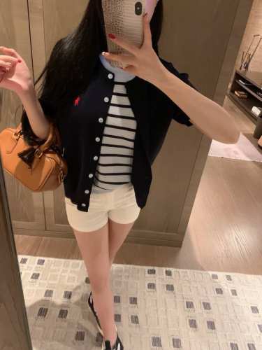 上新 Rl 拉夫 中古风条纹假两件针织衫 小心机假两件设计 提高腰线 打造高比例好身材 显高又显瘦 颜色：蓝色 白色 码数：均码