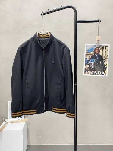 P340。Zegna杰尼亚独家专供新品时尚休闲春秋连帽夹克。双面穿设计。进口原版科技面料，柔软舒适，上身舒适透气，独特设计风格，无论是单穿还是搭配，都是百搭单品