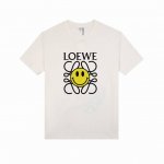 Loewe 罗意威新款笑脸短袖 卡通印花轻松夺目 上身超有质感不挑人 重磅棉质轻柔 软弹 透气的客供定制面料 手感细腻软顺厚实 耐洗不变形 耐磨不起球 不刺激皮