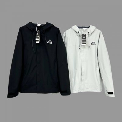 刺绣Adidas 阿迪三角标Logo，经典款户外运动冲锋衣夹克2025年春季新款外套男女情侣同款简单清爽，上身效果超级好看，三防面料。防风，防水，防污，冲锋衣外