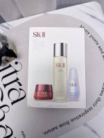 Sk王权三件套 Sk王权三件套实拍现货！除了贵点没毛病，万年回购款！Sk-王权三件套神仙水 +小灯泡+大红瓶面霜 磨砂瓶～神仙水无人不暁无人不知，水状质地的精华