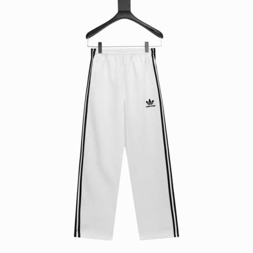 款号Y349 Ss春季限定新款Balenciaga 巴黎世家三叶草联名经典三杠情侣阔脚长裤 各大网红明星上身 Ins小红书爆款 最新联名来袭 织带采用原厂定制织