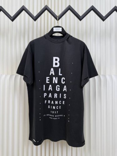 巴黎世家Balenciaga视力表印花破坏Tee短袖 正品开版-实体柜台-顶奢品质 秒杀市面一切版 订染230G面料起订量9卷布 版型不改一丝一毫 用量极高 区