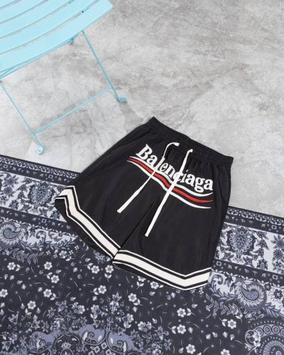 款M233 巴黎世家短裤 Balenciaga 24Ss 经典可乐海浪刺绣织带短裤 年夏季首发 全网独家重磅出货 进口田岛绣花机器25万刺绣 效果饱满 立体清晰