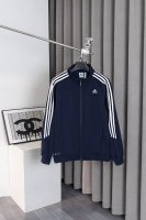 款号：He086 Adidas-阿迪秋季Qq糖同款立领外套 面料采用专柜同步定色定染面料，上身舒适，袖子拼接Ad经典三道杠，胸前Ad小标刺绣，针数饱满，定制专柜