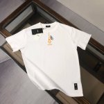 Fendi 芬迪 纯棉水洗 2025最新情侣款纯棉T恤！客供定制棉质面料，面料柔软舒适，全新设计灵感，极具时尚代表性！顶级立体Logo硅胶印花工艺，独特设计～手