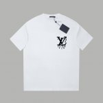 LV 25Ss早春新款 立体厚板Lv字母短袖 轻奢主义 男女日常通勤穿搭必备单品 正确版本 欢迎对比 详细特征 320克 % 纯棉双纱汗布面料 同缸定染特种加粗