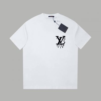 LV 25Ss早春新款 立体厚板Lv字母短袖 轻奢主义 男女日常通勤穿搭必备单品 正确版本 欢迎对比 详细特征 320克 % 纯棉双纱汗布面料 同缸定染特种加粗