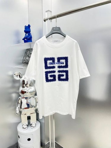 gvc 纪梵希 2025夏季新款刺绣牙刷绣字母印花Logo短袖Tee D专柜同步有售，原单狠货，时尚 进口原版科技面料，上身舒适透气，原版定制五金辅料，上身帅气
