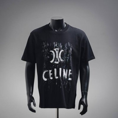 Celine 赛琳 25Ss 做旧Logo印花短袖 面料采用32支双纱280克高克重纯棉面料 同缸定织定染原版同色螺纹 进口机器白墨直喷印花工艺，柔软舒适不易掉