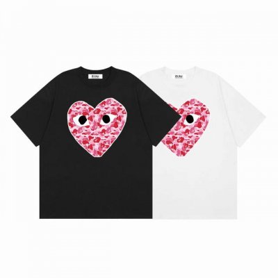 comme Des Garcons川久保玲play Bape粉色联名款爱心印花夏季短袖T恤衫 颜色： 白色 黑色 尺码：M L Xl Xxl 价格p： 三标齐