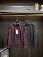 Xiao Gucci 春季新款夹克外套古驰春款连帽休闲外套！最新顶尖官网原单，穿着舒适 质感超强 运动休闲薄款夹克外套！出行必备，穿着时间长，整体设计时尚而简洁