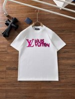 lv 2025夏装新款男女同款短袖T恤，！定制专属纯棉面料，定制原版工艺螺纹，胸前重工字母Logo工艺设计！简约大方，从容百搭，档次极高，完美融入时尚还有风情感