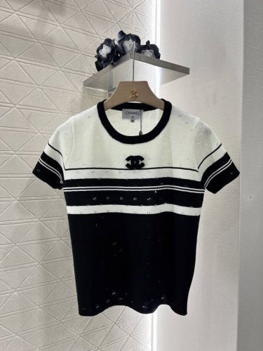 chane*新品 撞色条纹针织上衣