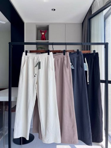 巴黎世家垂感直筒裤 Balenciaga巴黎世家Blcg休闲直筒裤休闲裤长裤，简约大气，版型宽松，搭配个性抽绳设计，丰富造型，个性满满，面料舒适，不易抽丝，轻薄