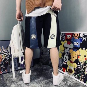上新 Evisu福神鸳鸯拼色经典大M印花休闲毛圈短裤 男女同款 福神独有的M标志已经成为一个文化的符号 刻入对潮流极致追求的年轻人心中 此款短裤在休闲风格的基上