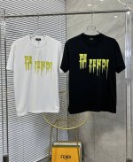 Afendi 芬迪 2025最新款情侣款圆领短袖 情侣T恤～ 春夏新品 高品质 时尚百搭潮款 定制进口面料 ！穿着舒适 透气 时尚不失个性 上身休闲随性 帅气有