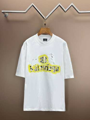 高端品质 巴黎世家Balenciaga 原版高克重单纱纯棉面料 重工艺，印花，手感滑爽 L极度舒适体验 十足的高级感，都保持奢华高贵的特有的视觉质感. 颜色：巴
