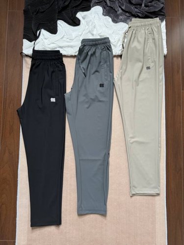 kolon Sport 可隆 都市简约运动休闲冰丝速干长裤 精选高弹轻薄面料 兼具透气性与回弹力 不易变形 久穿不垮 柔软亲肤的触感 带来全天候的舒适体验 轻松