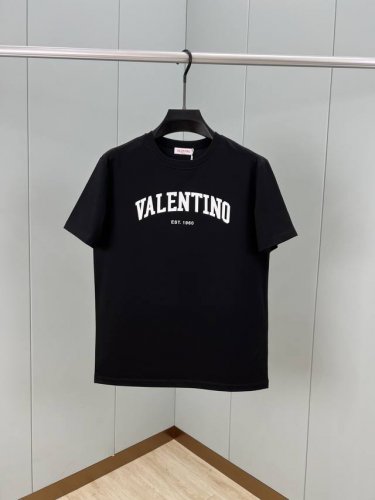 Valention.华伦天奴 春夏新品字母立体印花标识短袖T恤，采用定制80支双股丝光棉面料；黑色 白色 M-Xxxl 可定制4Xl、5Xl