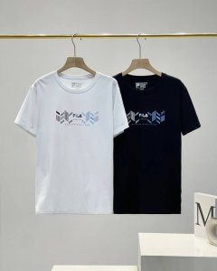 90 斐乐Fila 2025专柜男士夏季新品运动休闲短袖T恤 ，原厂特供精品180克重冰感冰丝棉面料，手感超赞，上身亲肤舒适，面料色泽鲜艳，光洁亮丽，透气吸汗性
