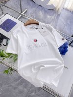 蒙口夏季新品，全新工艺，高定面料 玉蚕丝般的丝滑 时尚经典圆领短袖时尚单品设计，更加时尚舒适，高标准定制，上身非常有型，客供辅料，客供进口高档面料质感非常细腻，