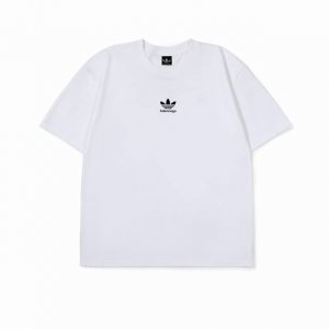 Adidas X Balenciaga三叶草X巴黎世家联名款徽标印花棉质短袖T恤 定制主标 辅料 水洗齐全 甄选250克32支紧密纺双纱纯棉面料 质感厚实但是透