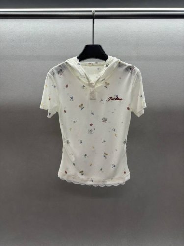 2680 Spring And Summer ！Fordar*E，连帽碎花帽衫， 收腰搭配小碎花卡通图案， 不撞衫穿搭单品，上身就是时髦精！ 三码！