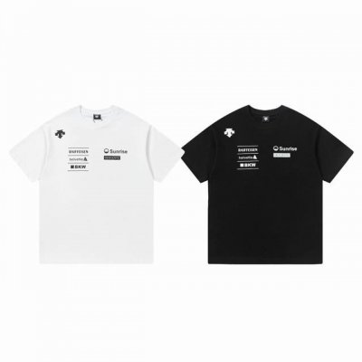 Descente 迪桑特 25Ss 最新 Logo 印花肩标情侣圆领休闲短袖-原单版本 Color：白色 黑色 Size：S M L Xl Number：250