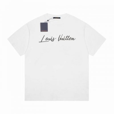 高品质 Lv 路易威登 热气球字母短袖，对色定染面料，字母采用立体工艺，超精细平网印花工艺，对位定点印花，采用细致纱网材质做网板，定染纯棉面料，更加体现图案逼真