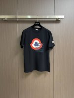 moncler 蒙口2025Ss夏季新款印花圆领短袖T恤 采用原版260G 螺纹同缸定染零色差 全新定制辅料 独家品质区别通货 欢迎对比 尺码 S-Xl
