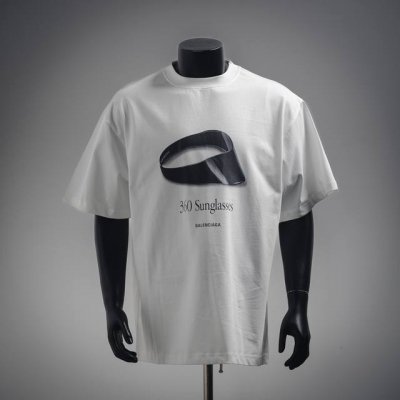 Balenciaga巴黎世家25Ss新款墨镜短袖T恤 官网品质 早春夏季最新巴黎世家单品 简约却不失奢潮范儿 采用32支足纱双265克纯棉，1*1双纱十字罗纹领
