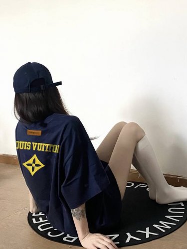 藏蓝超级温柔耶 人间冷白皮Get