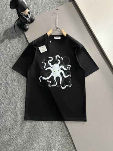 Loewe 罗意威 2025年春夏新品上新 丝光棉圆领短袖T恤 好货不用过多介绍 看细节 专柜码数：M-3Xl 175 140建议L