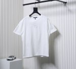 Louis Vuitton 路易威登 25Ss 前后刺绣Logo短袖 采用300G双纱重磅面料，1:1螺纹，手感柔软舒适，上身亲肤透气，垂感佳，胸口小标老花刺绣