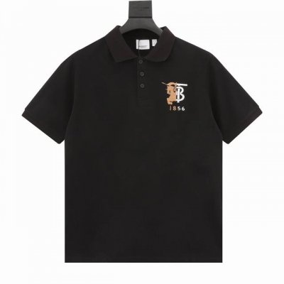 Burberry 巴宝莉 刺绣战马短袖polo衫 选用棉质珠地网眼布打造，定制材质260G长绒棉，衣领为双系统提花定织扁机制成，有弹性，不变形，衣服全部原生布捆