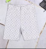 款号Cc881 Lv 路易威登 驴家最新满印超柔牛仔短裤 驴家顶级用料超柔高棉水洗牛仔面料每一件水洗费用高达常规工艺三倍之多 触感极致细腻 质感非常好 全身简约