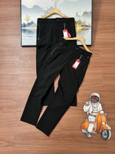 Helly Hansen Hh 25春夏情侣新款航海弹力防晒日常休闲百搭梭织长裤 Hh口袋梭织面料耐磨精致3D立体压胶Logo字母非常的具有立体感！等大家拿到手