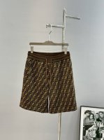 fend*芬迪25S新款五分短裤.原单推荐.男女同款！高版本推荐～满身Ff印花款卫裤纯棉面料.毛线圈面料手感软糯.贴身舒适！原版五金吊坠.三标齐！颜色：咖色.欧