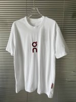 上新110 蛇年限定 On昂跑Club-T 25Ss春夏男女同款On印花休闲圆领短袖T恤衫！！！ 蛇年限定款 Club-T 穿上这款柔软的限定版T恤，欢庆蛇年。